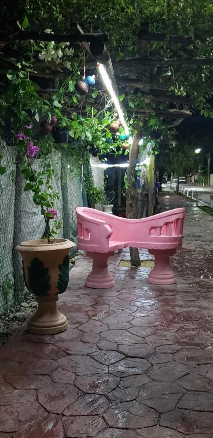 Hostal Y Camping Las G Bacalar Exteriör bild